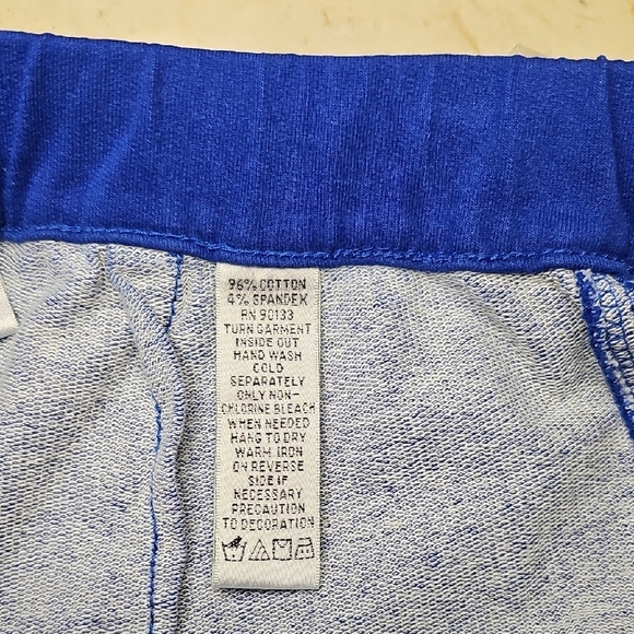 NWT DreamJeannes by Quacker Factory Stretch Blue Capri Pants Bling XS - Picture 2 of 6